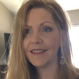 Meet your Posher, Melanie